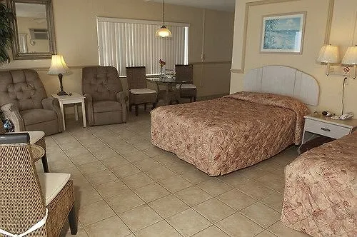 Sand Castle Motel Daytona Beach Shores 2*,